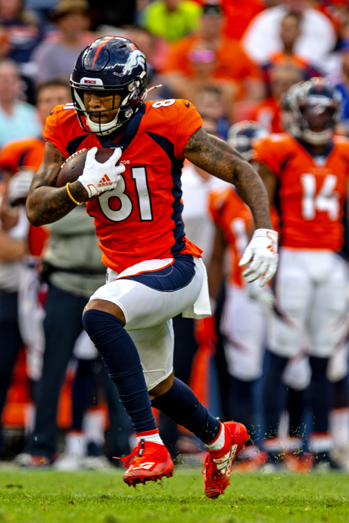 082019-sports-broncos 06.JPG